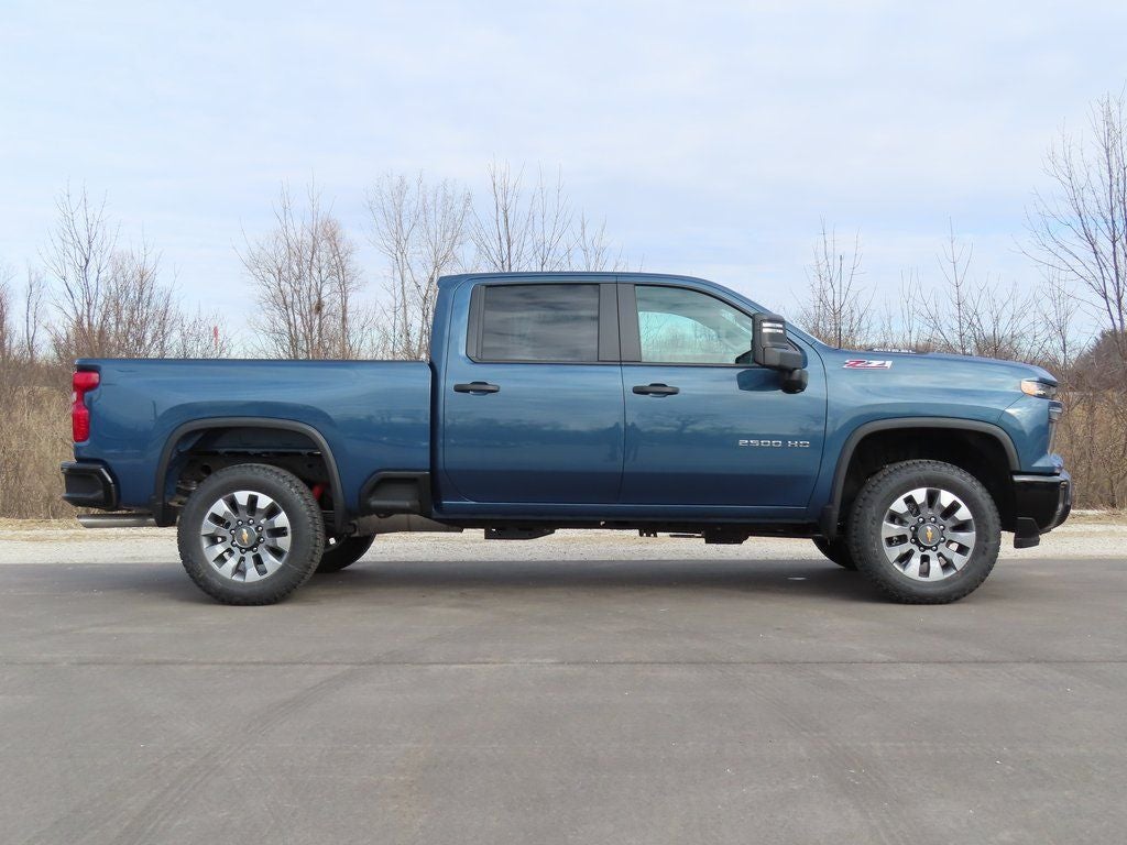 2026 Chevrolet Silverado 2500HD Custom
