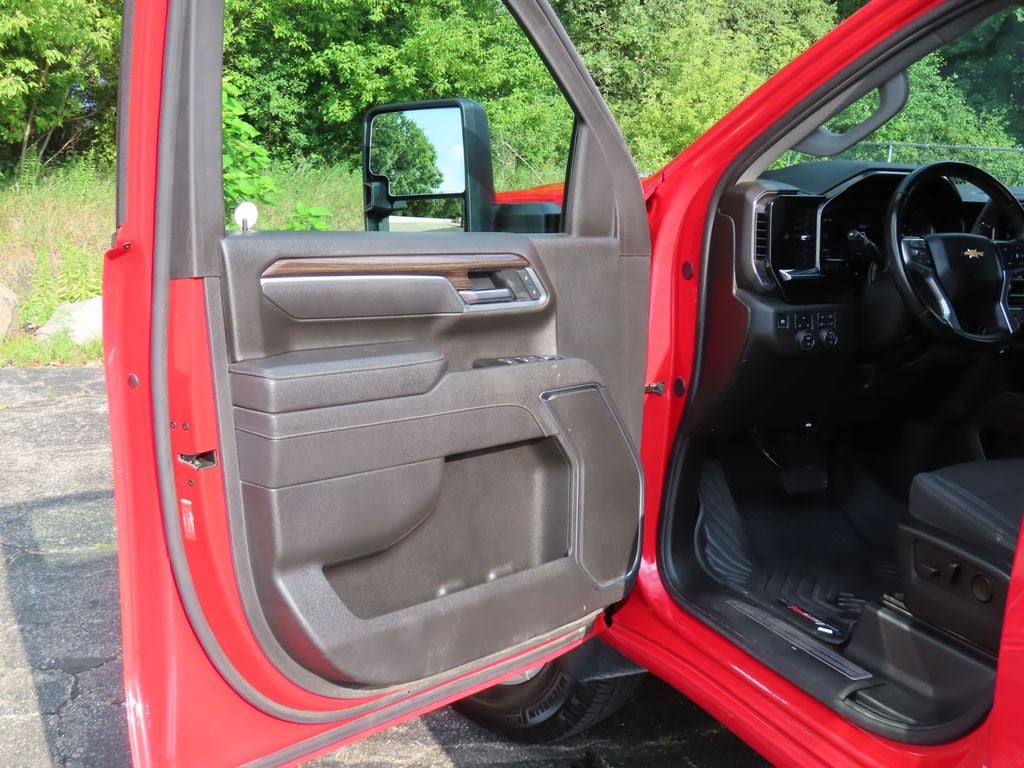 2025 Chevrolet Silverado 2500HD LT