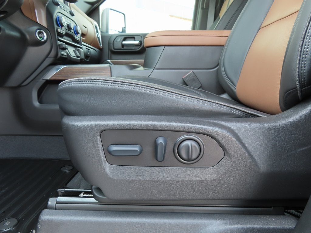 2023 Chevrolet Silverado 3500HD High Country