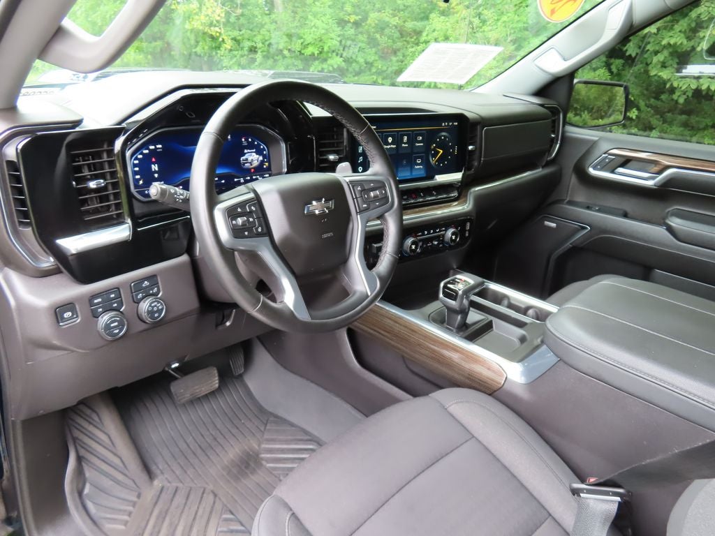 2024 Chevrolet Silverado 1500 LT Trail Boss