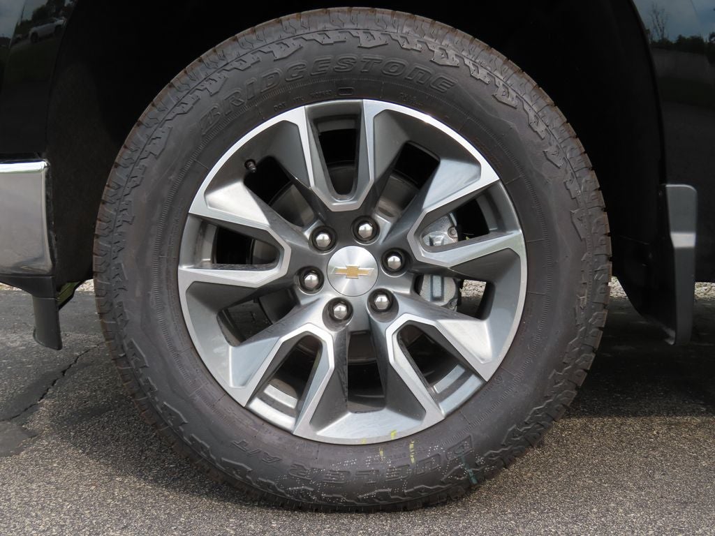 2026 Chevrolet Silverado 1500 LT LT1