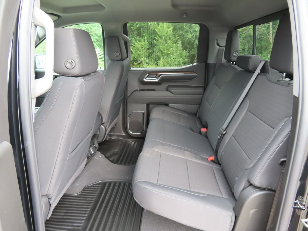 2026 Chevrolet Silverado 1500 LT LT1