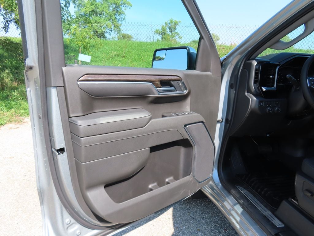 2026 Chevrolet Silverado 1500 LT LT1