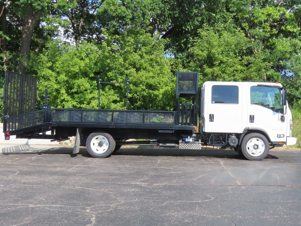2024 Chevrolet 5500 HG LCF Gas 1WT 14' PARKHURST DOVETAIL LANDSCAPER BODY