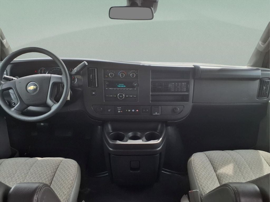 2024 Chevrolet Express 3500 LT Passenger