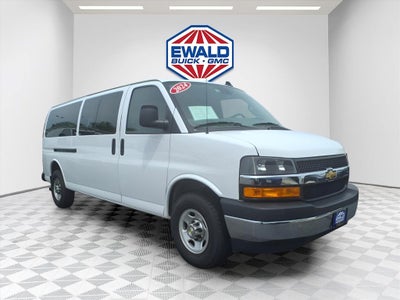 2024 Chevrolet Express 3500 LT Passenger