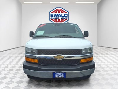 2024 Chevrolet Express 3500 LT Passenger