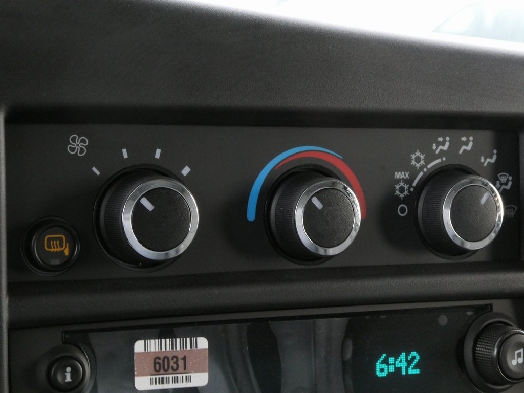 2025 GMC Savana 3500 Work Van