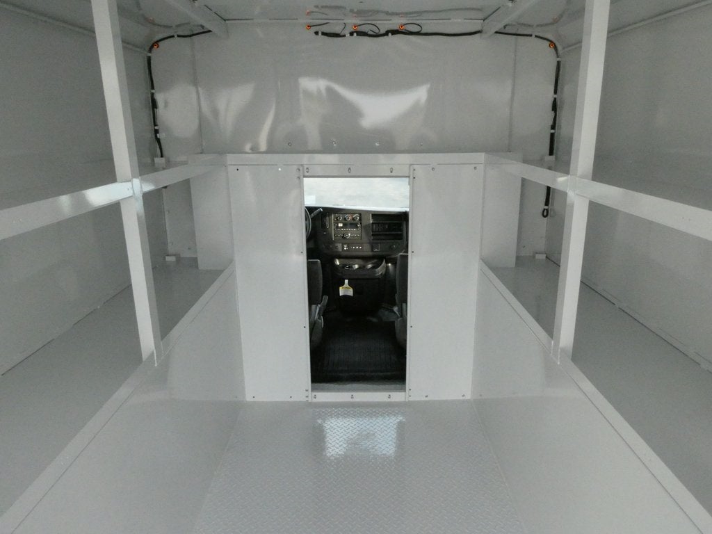 2025 GMC Savana 3500 Work Van