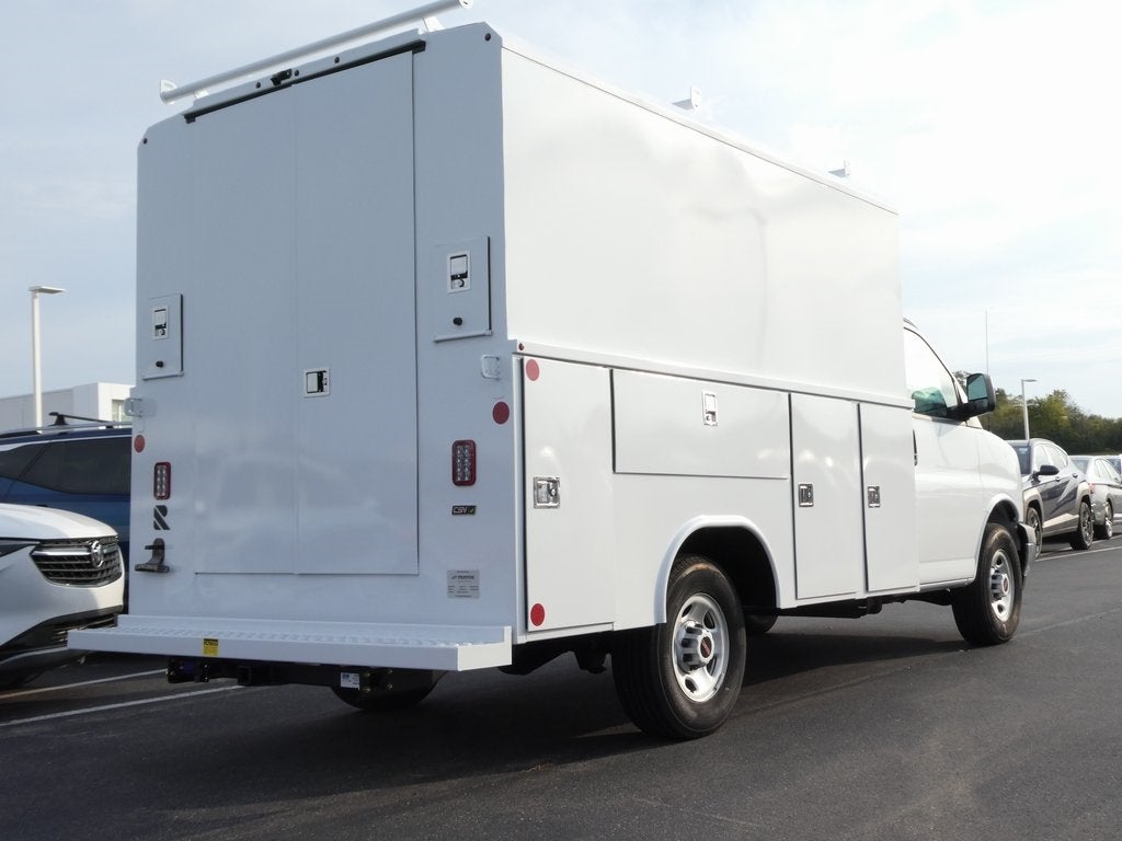 2025 GMC Savana 3500 Work Van