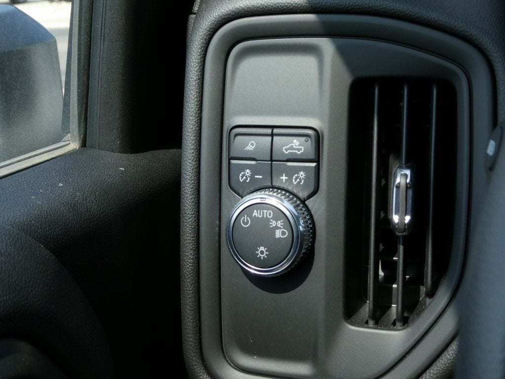 2024 GMC Sierra 2500HD Pro