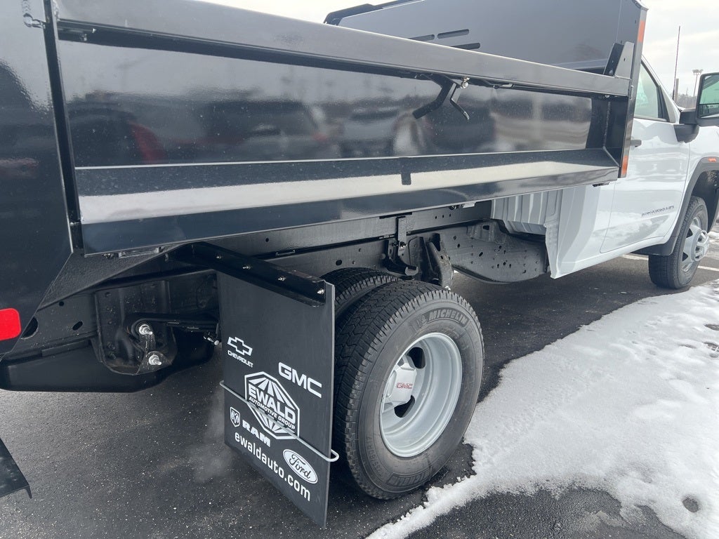 2026 GMC Sierra 3500HD Pro