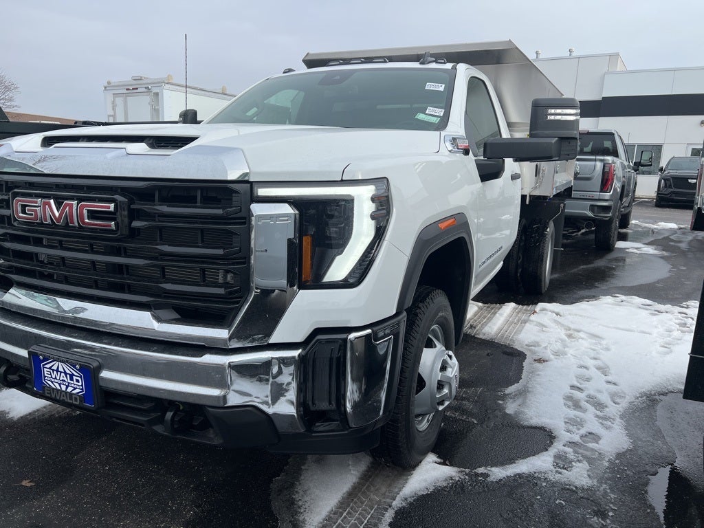 2026 GMC Sierra 3500HD Pro
