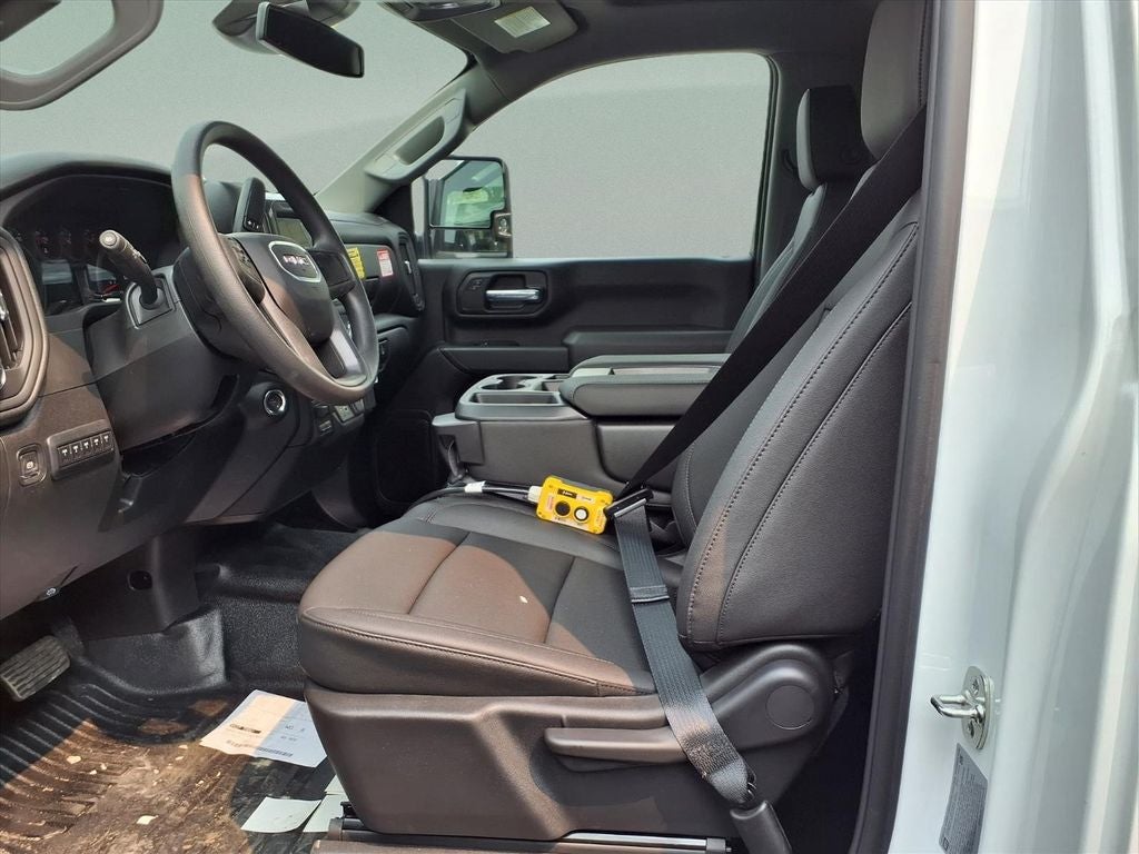 2026 GMC Sierra 3500HD Pro