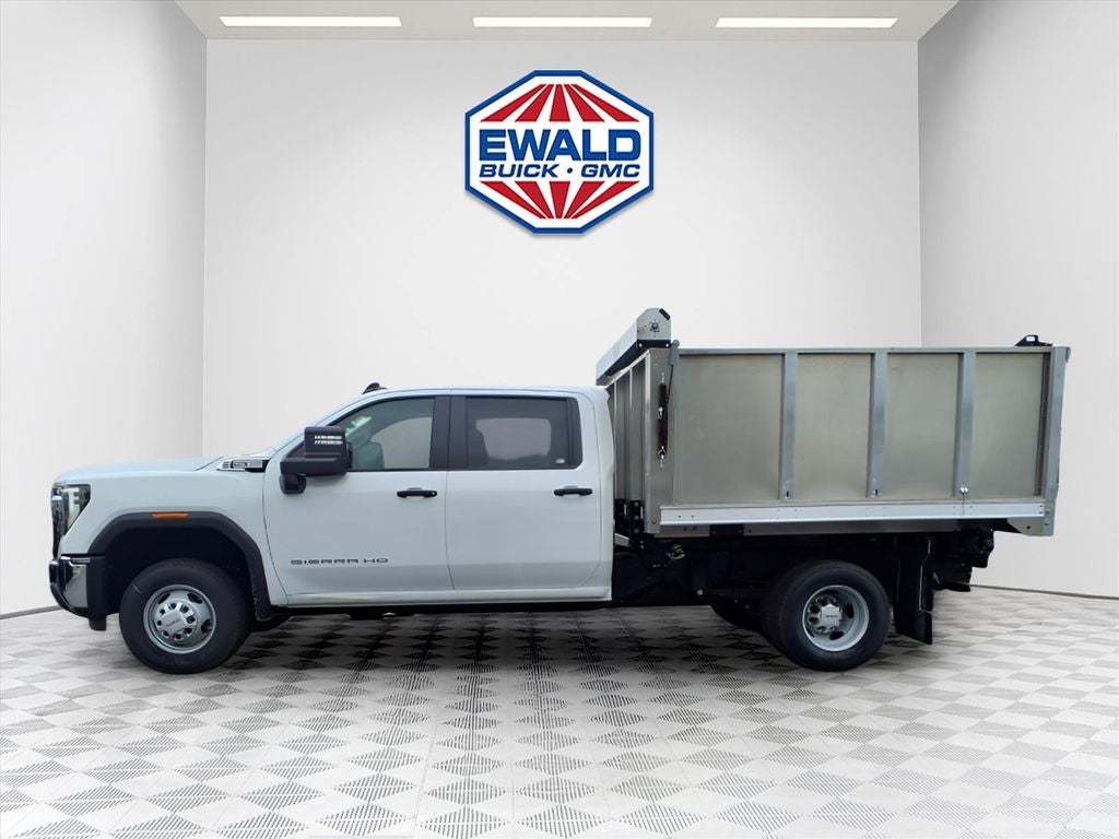 2026 GMC Sierra 3500HD Pro