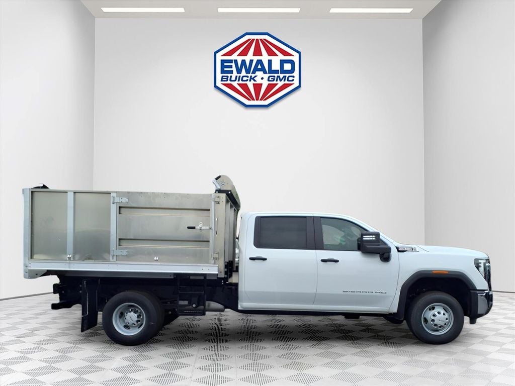 2026 GMC Sierra 3500HD Pro