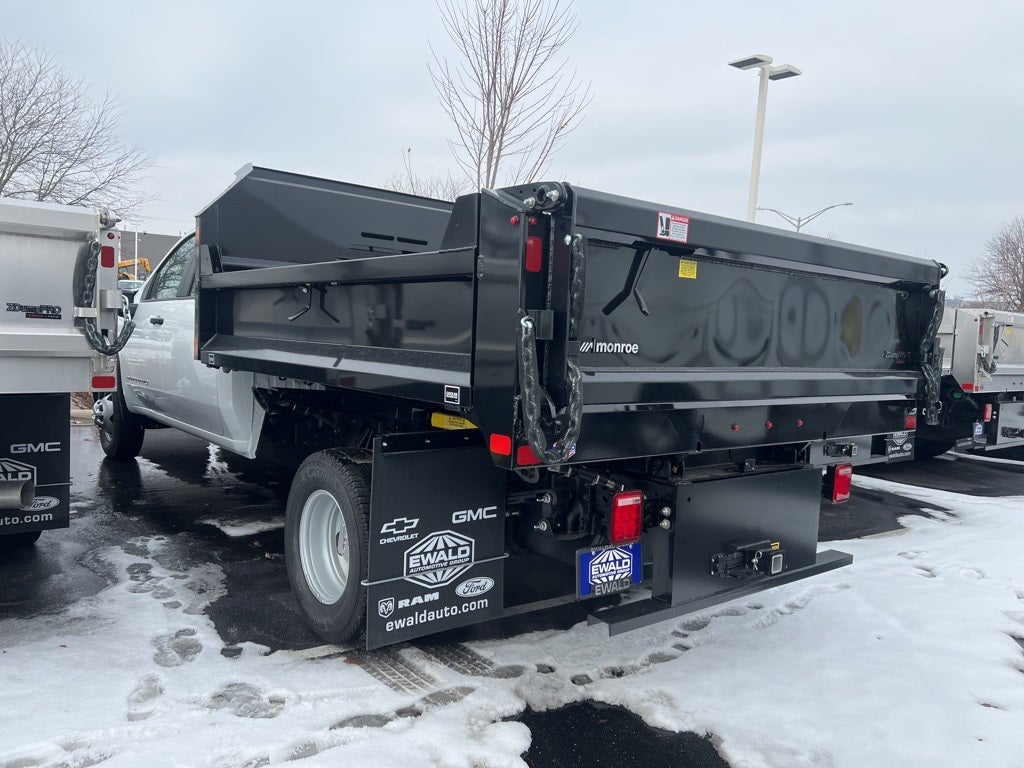 2025 GMC Sierra 3500HD Pro