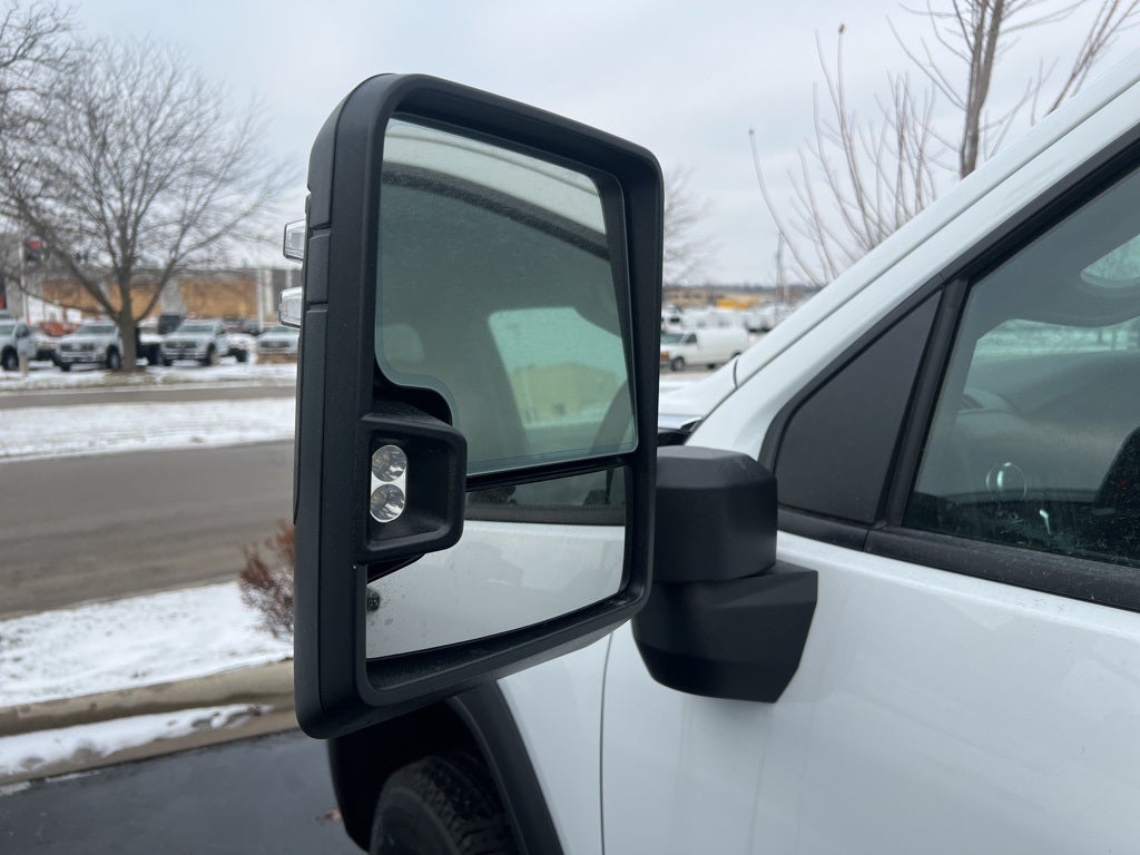 2025 GMC Sierra 3500HD Pro