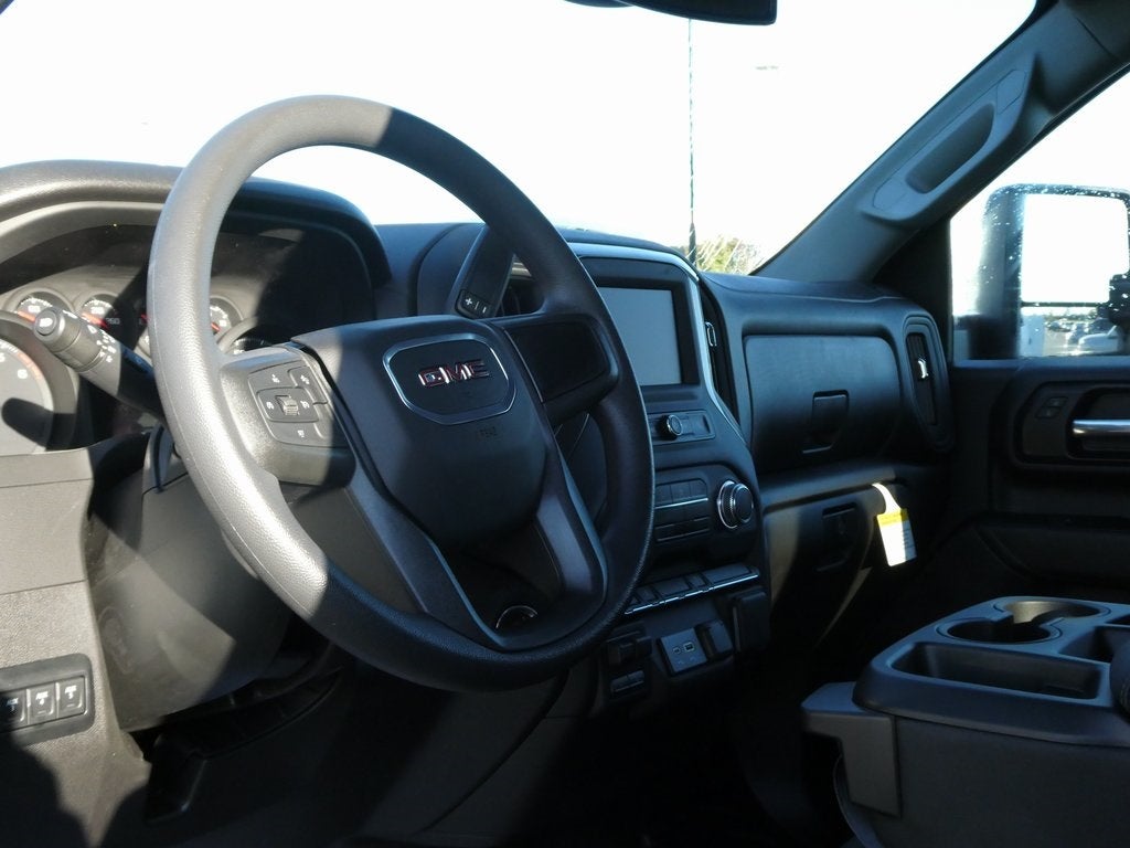 2025 GMC Sierra 3500HD Pro