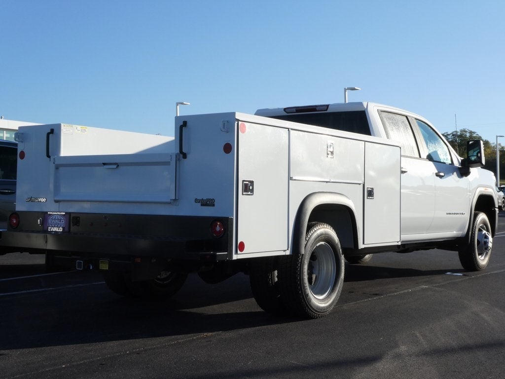 2025 GMC Sierra 3500HD Pro