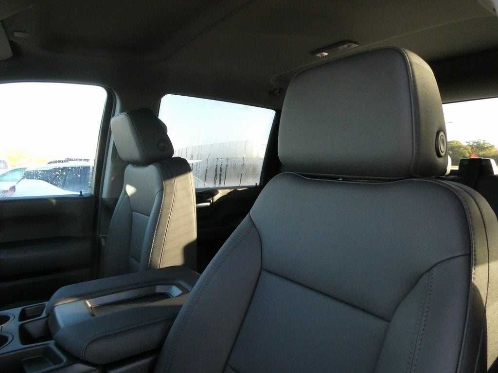 2025 GMC Sierra 3500HD Pro