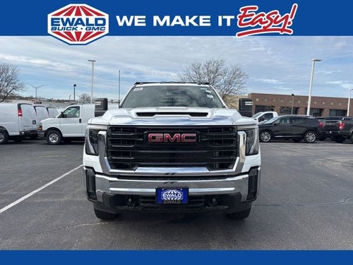 2026 GMC Sierra 3500HD Pro