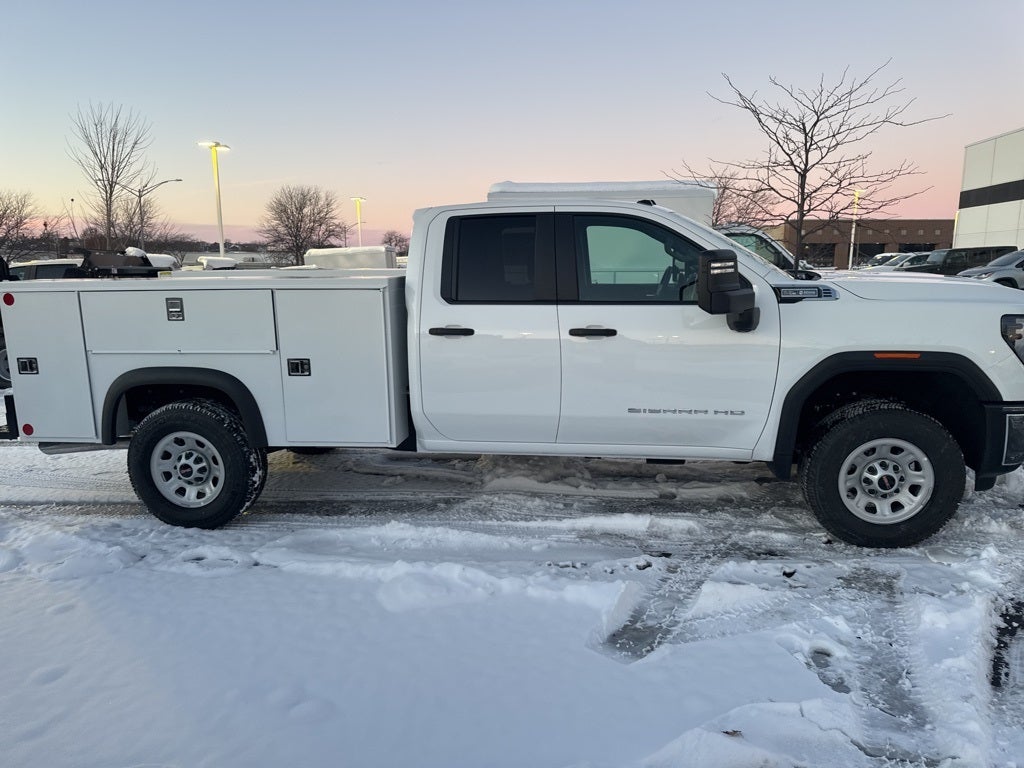 2025 GMC Sierra 3500HD Pro
