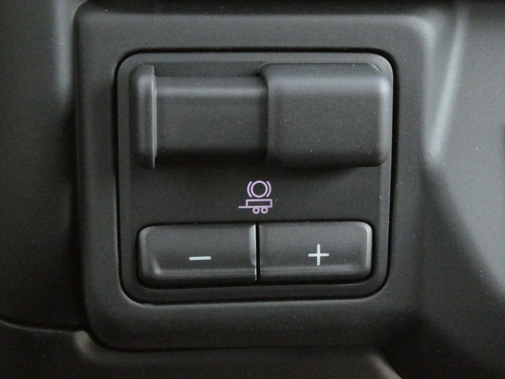 2025 GMC Sierra 2500HD Pro