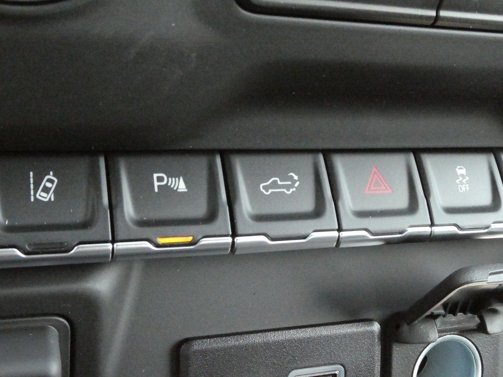 2025 GMC Sierra 2500HD Pro