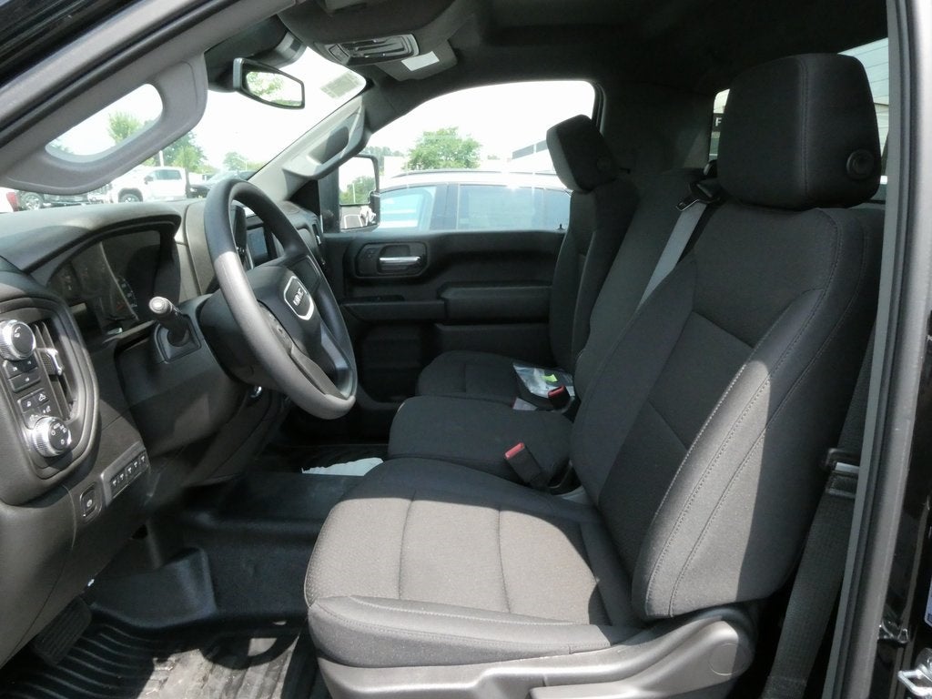 2025 GMC Sierra 2500HD Pro