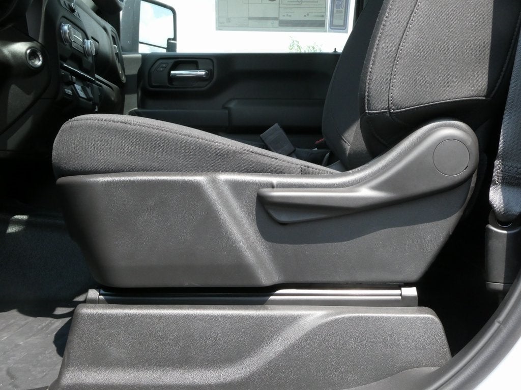 2025 GMC Sierra 3500HD Pro