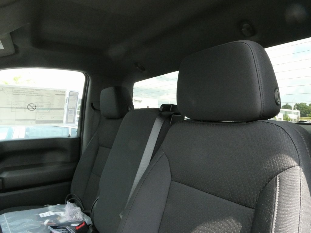 2025 GMC Sierra 3500HD Pro