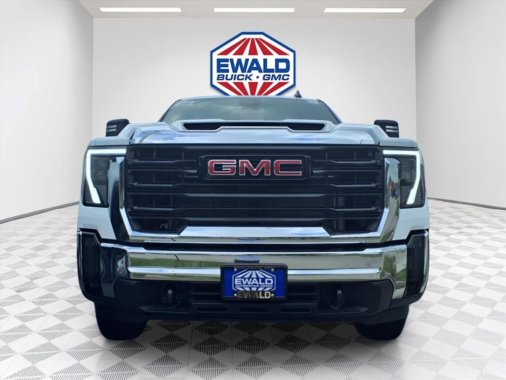 2026 GMC Sierra 2500HD Pro