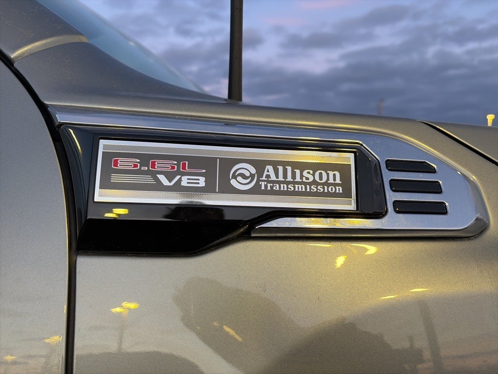 2025 GMC Sierra 2500HD Pro