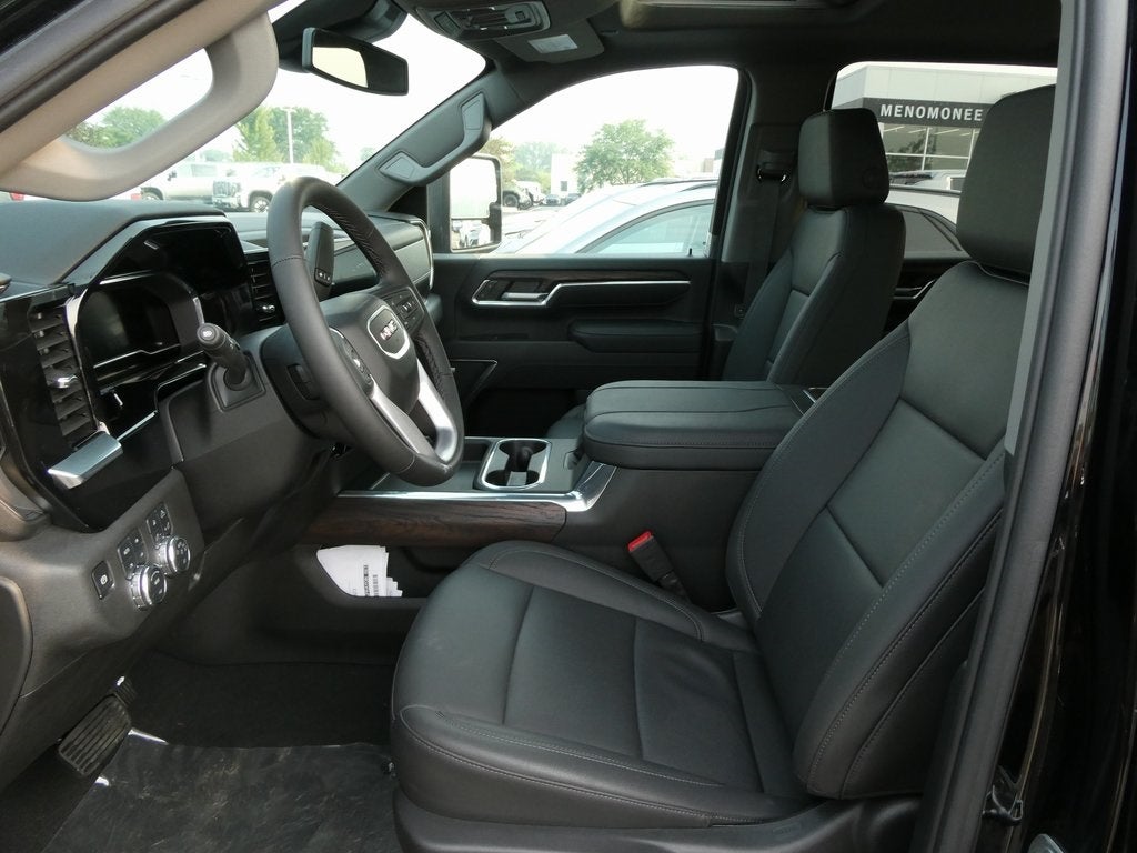 2025 GMC Sierra 2500HD SLT