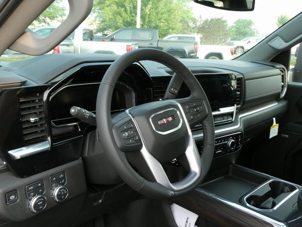 2025 GMC Sierra 2500HD SLT