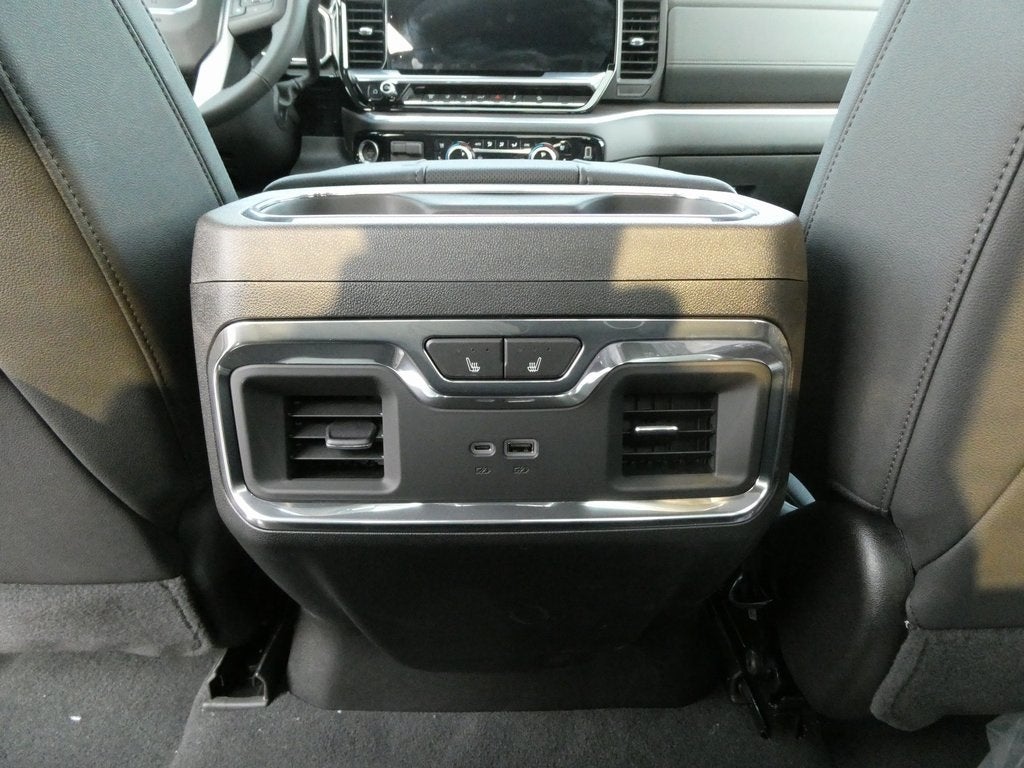 2025 GMC Sierra 2500HD SLT