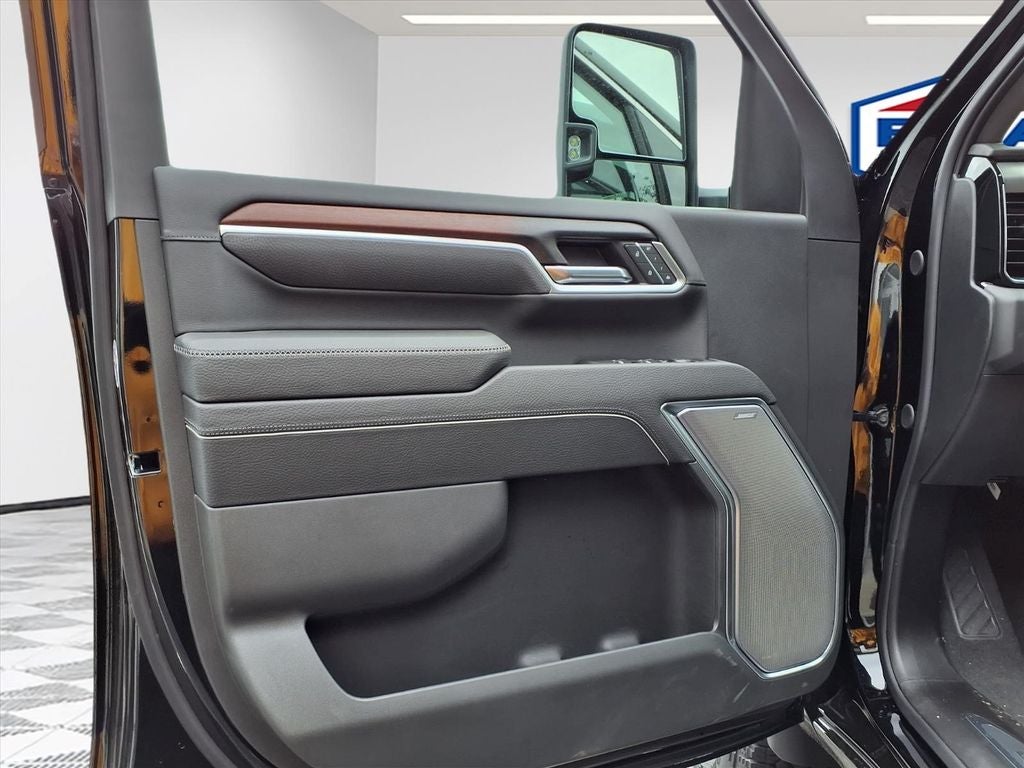 2026 GMC Sierra 2500HD Denali