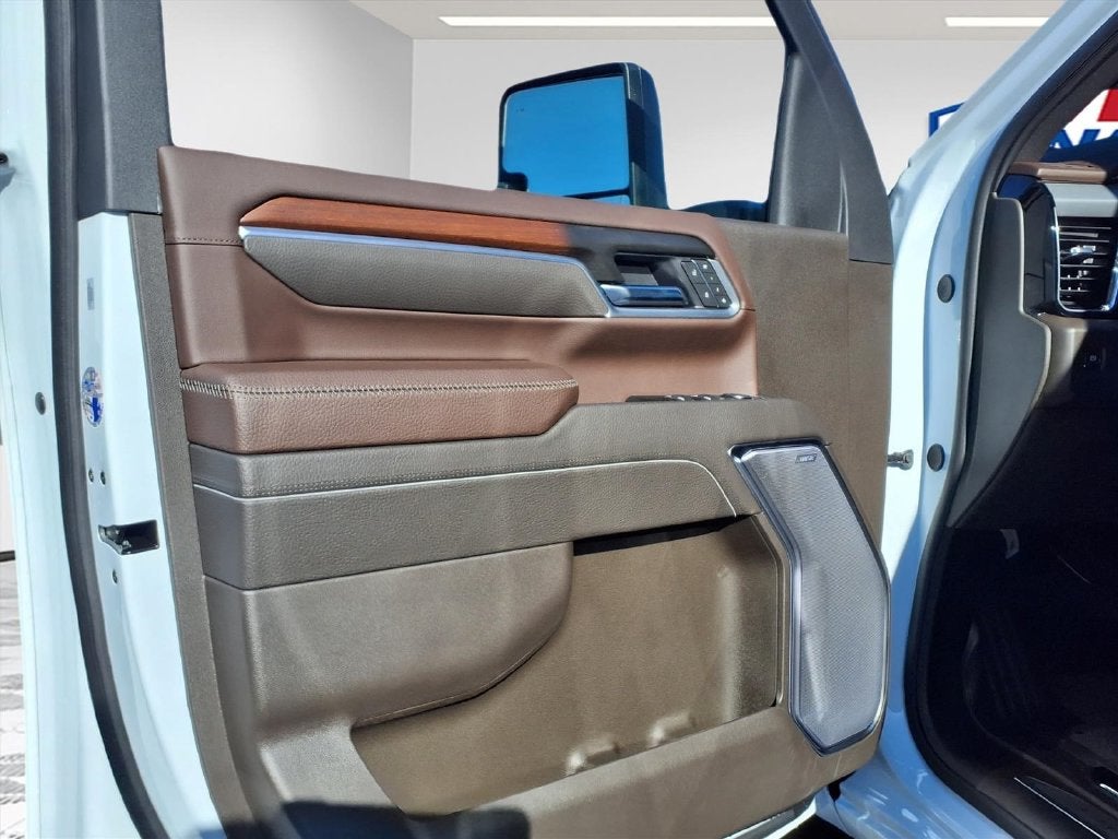 2026 GMC Sierra 2500HD Denali