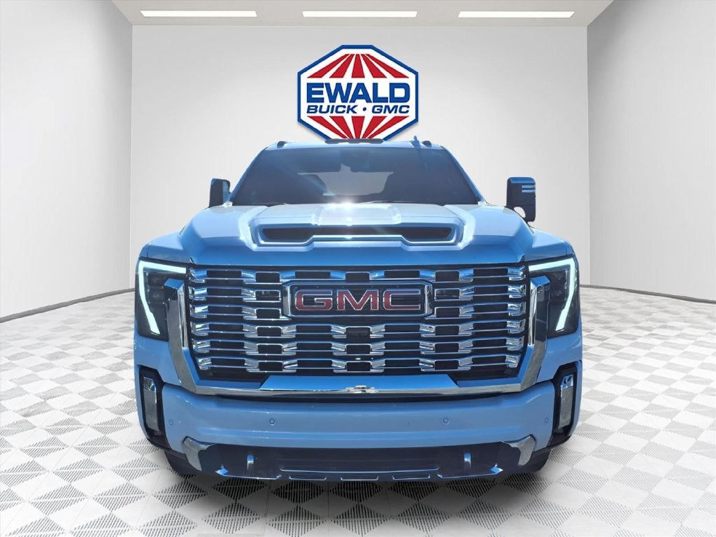 2026 GMC Sierra 2500HD Denali