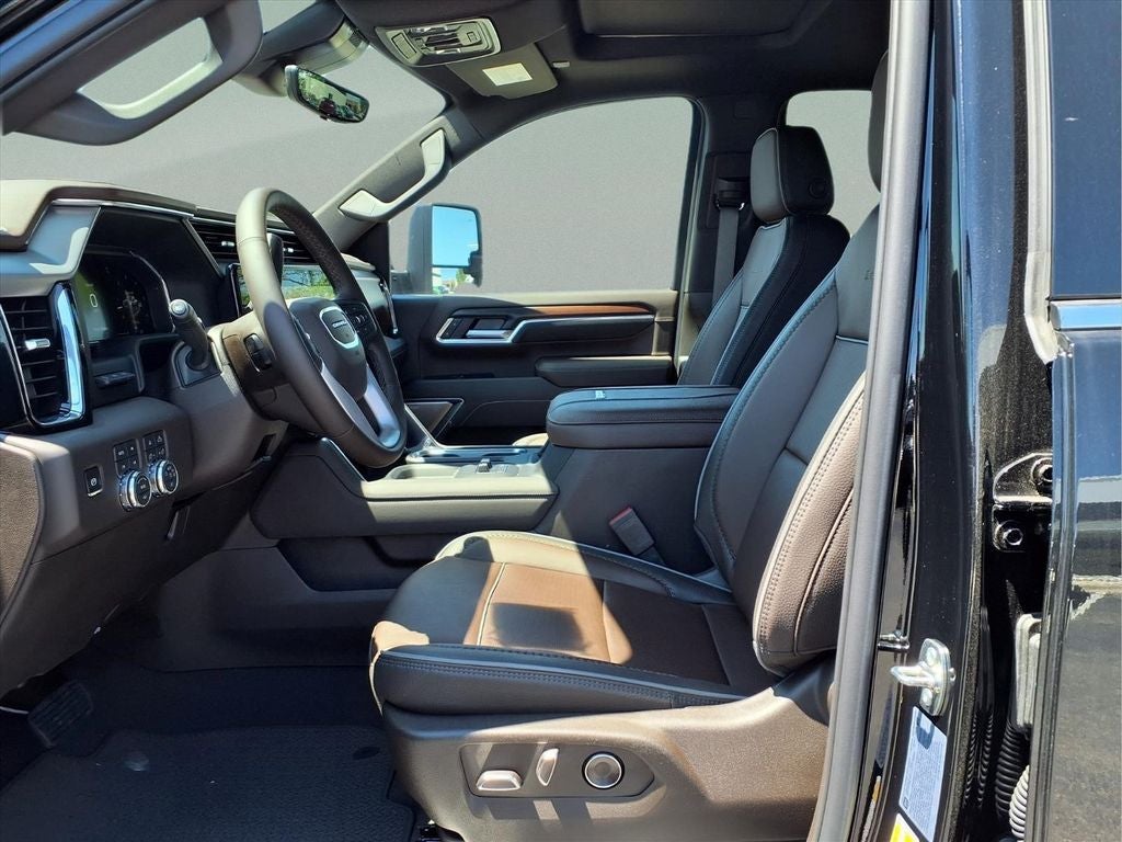 2026 GMC Sierra 2500HD Denali