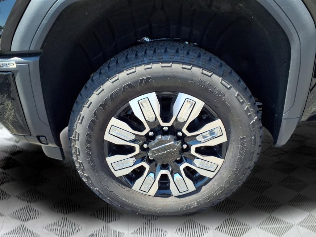 2026 GMC Sierra 2500HD Denali