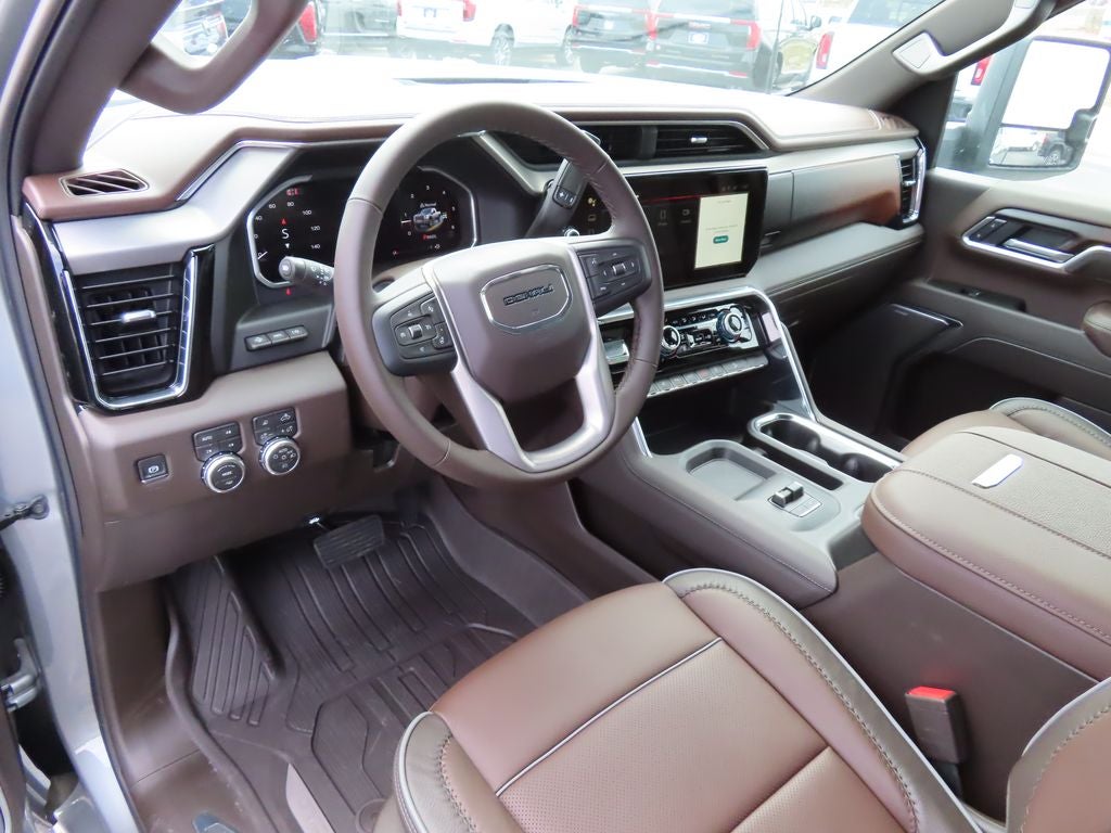 2026 GMC Sierra 2500HD Denali