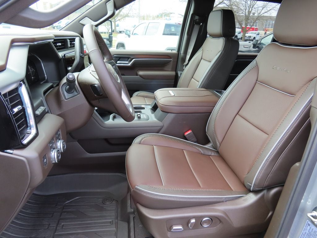 2026 GMC Sierra 2500HD Denali