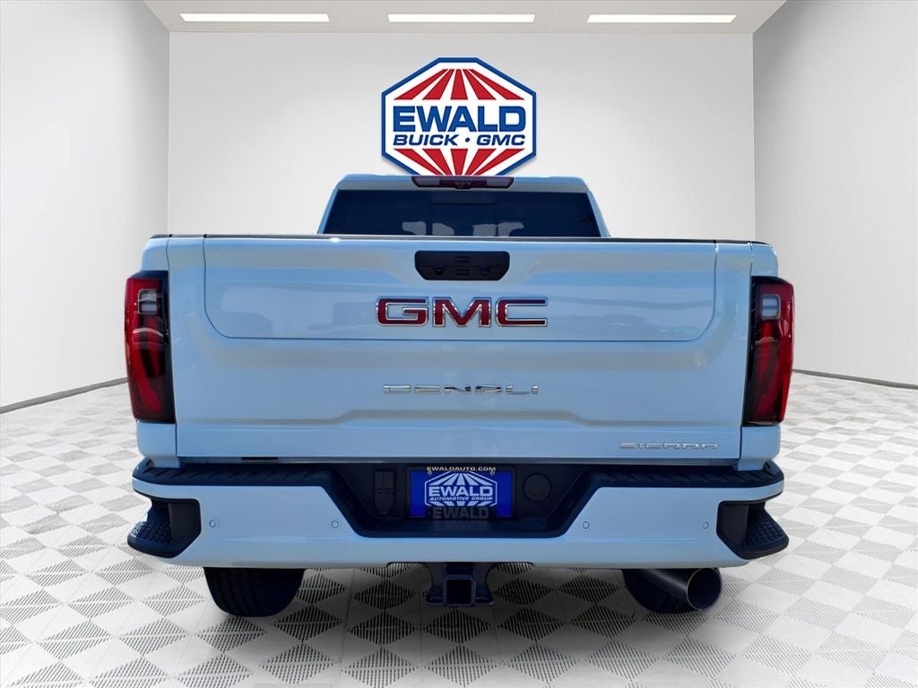 2026 GMC Sierra 2500HD Denali