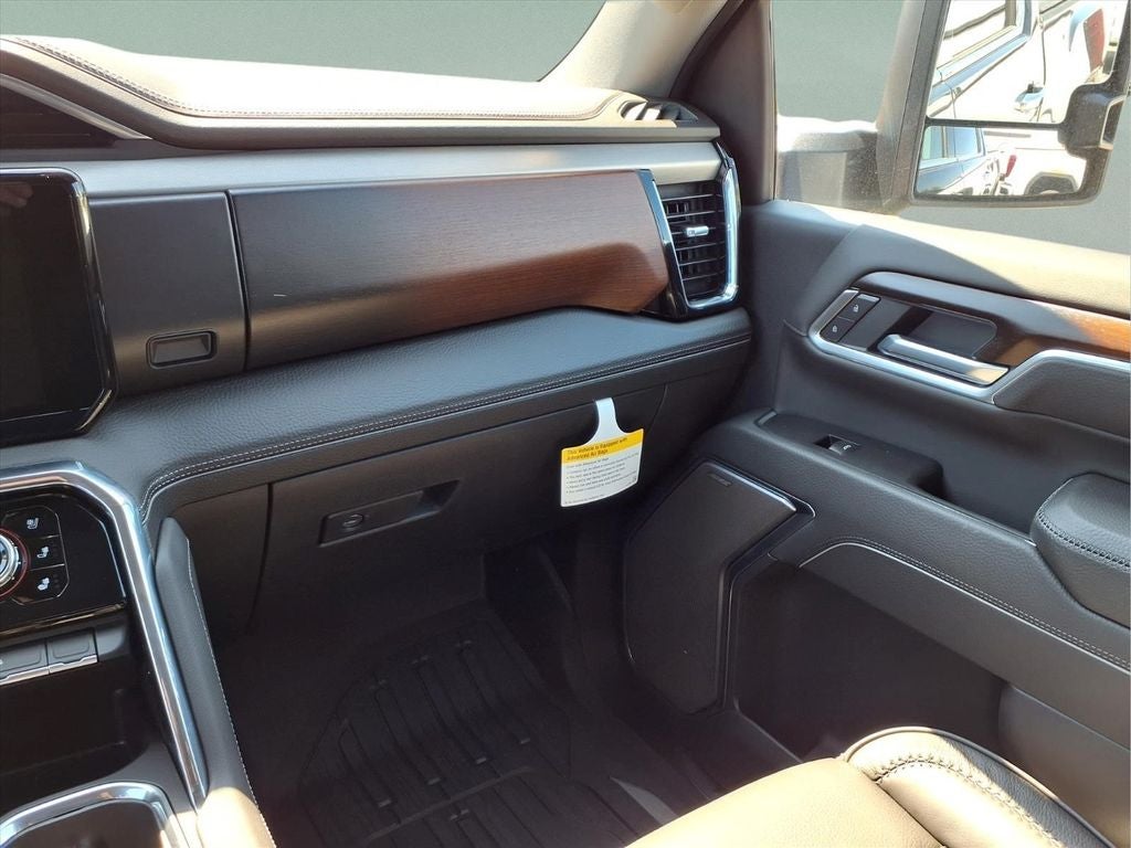 2026 GMC Sierra 2500HD Denali