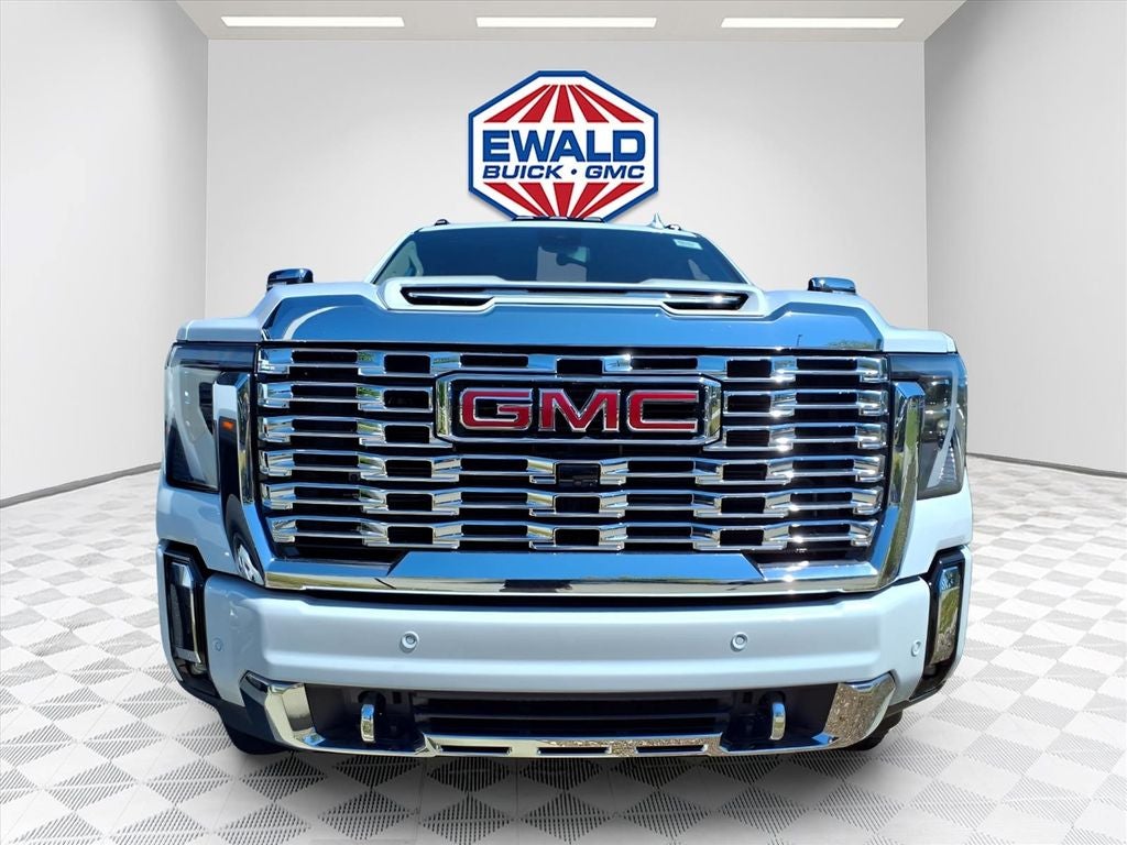 2026 GMC Sierra 3500HD Denali