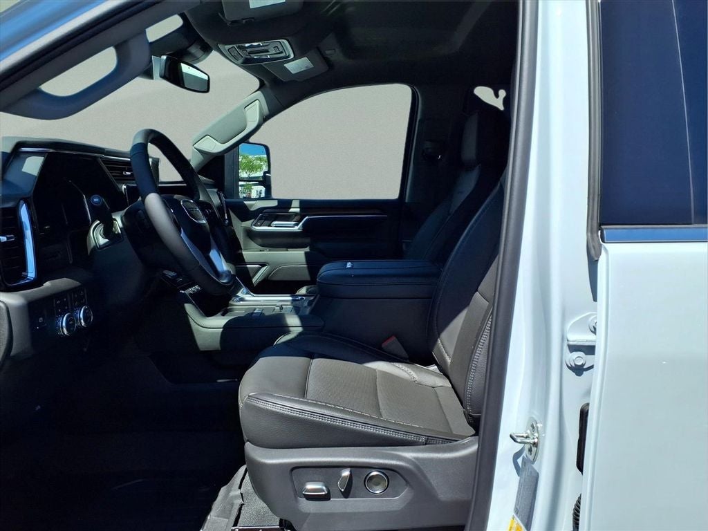 2026 GMC Sierra 3500HD Denali