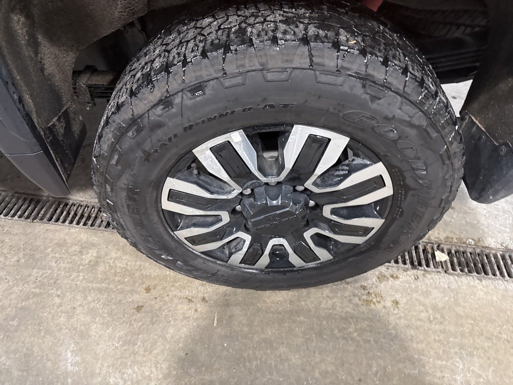 2025 GMC Sierra 2500HD Denali Ultimate