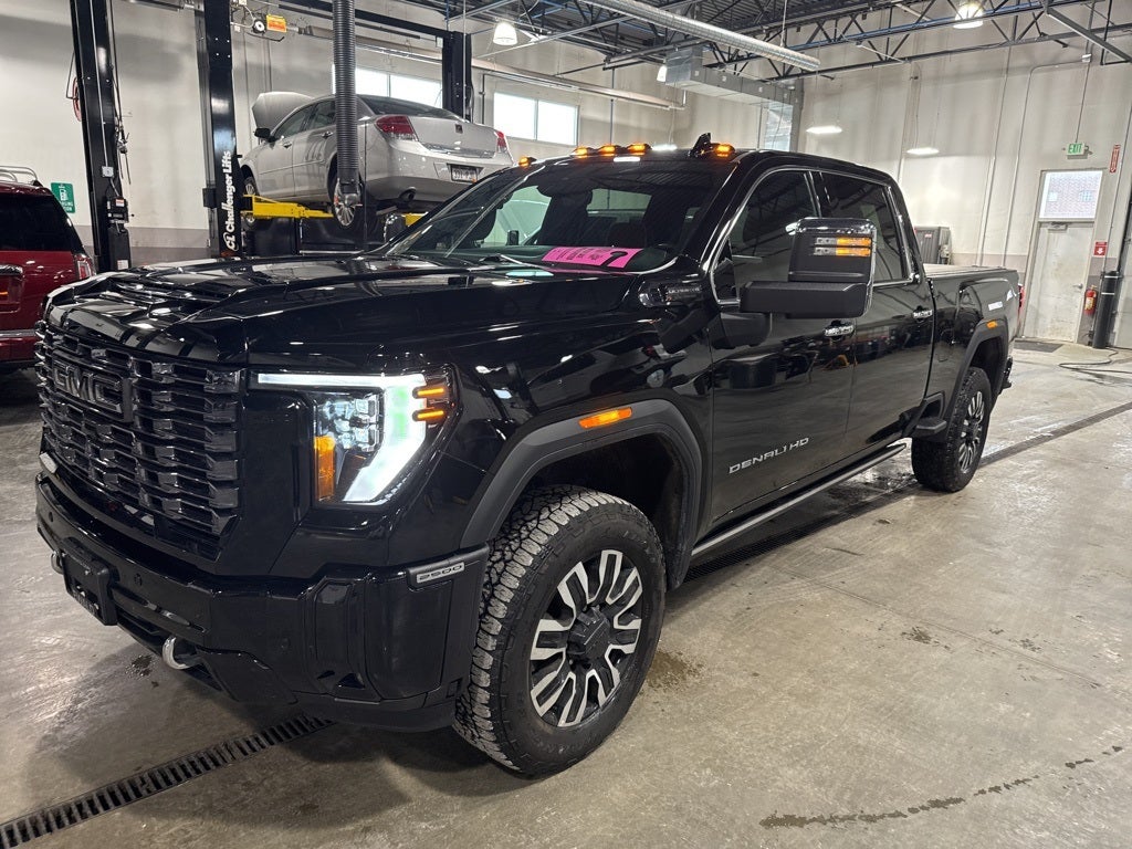 2025 GMC Sierra 2500HD Denali Ultimate